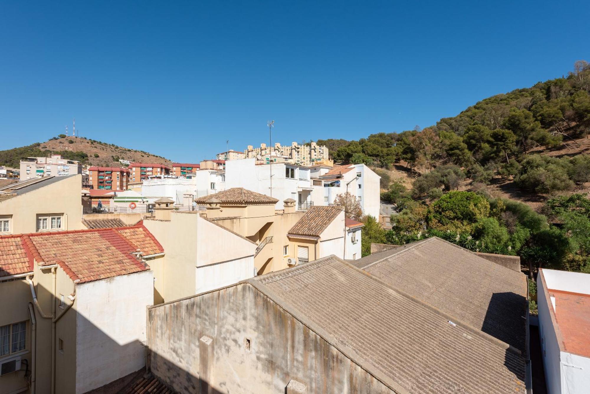 El Atico De La Montana Lägenhet Málaga Exteriör bild